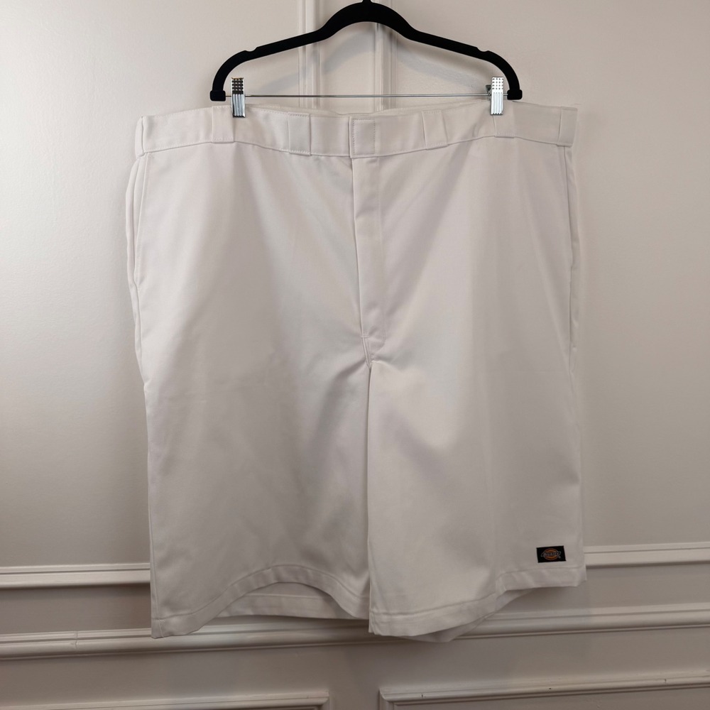Dickies Mens White Loose Fit Twill Work Shorts 13 Inseam 42283WH Size 50 New